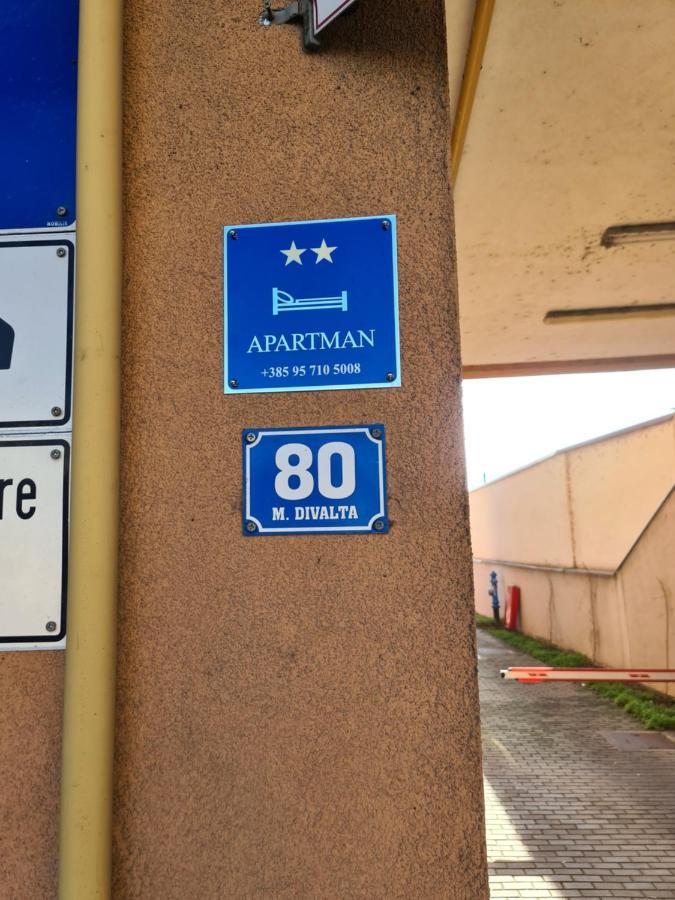 Apartman *Joy* Eszék Kültér fotó