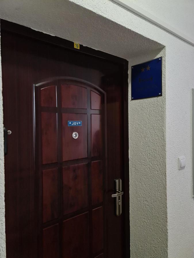 Apartman *Joy* Eszék Kültér fotó